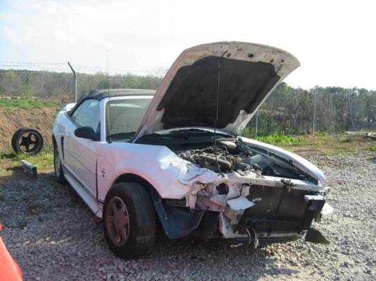 99-04 Ford Mustang Convertible 3.8 Automatic - White - Image 1
