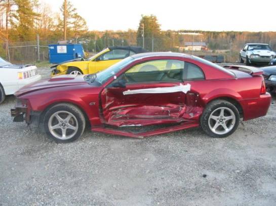 99-04 Ford Mustang Coupe 4.6 Automatic - Red - Image 1