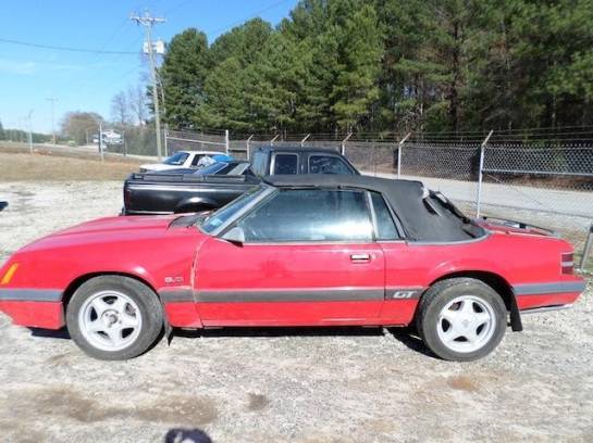 83-86 Ford Mustang Convertible 5 Manual - Red - Image 1