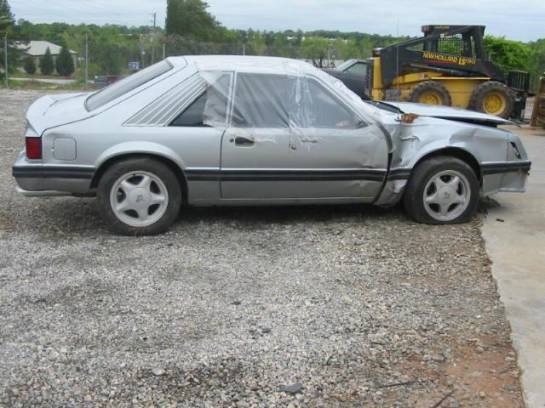 83-86 Ford Mustang Hatchback 5 Automatic - Silver - Image 1