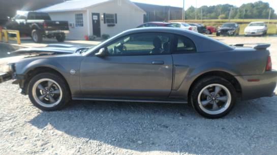 2004 Ford Mustang Coupe 4.6 SOHC T3650 Manual Transmission - Image 1