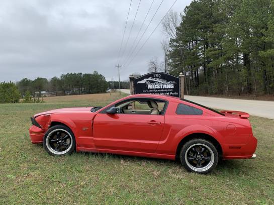 2005 Ford Mustang GT Automatic