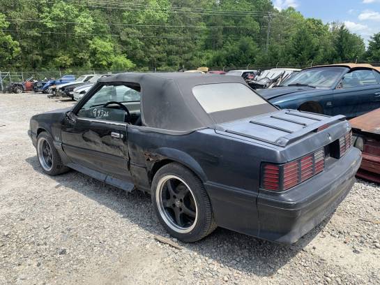 1993 Ford Mustang GT Convertible 5.0 - Image 1