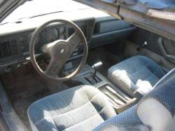 1985 Ford Mustang 5.0 - Gray - Image 3
