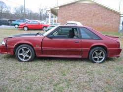 1989 Ford Mustang 5.0 Automatic - Red - Image 1