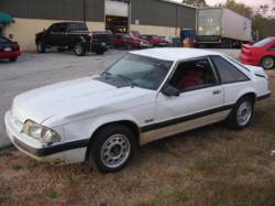 1992 Ford Mustang 5.0 Auto - White - Image 1