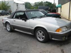 1992 Ford Mustang 5.0 AOD Automatic - Silver & Black - Image 2