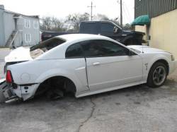 99-04 Ford Mustang Coupe 4.6  - White - Image 2