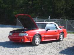 87-93 Ford Mustang Convertible 5 Automatic - Red