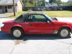 87-93 Ford Mustang Convertible 5 N/A - Red & White
