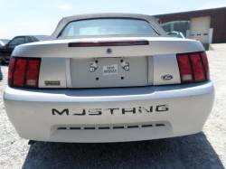 2004 Ford Mustang V6 4R7W Automatic - Image 4