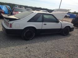 1990 Ford Mustang White Hatchback - Image 2