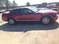 2006 Ford Mustang Convertible - Image 2
