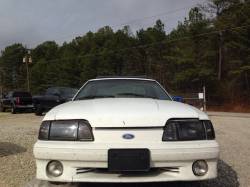 1990 Ford Mustang White Hatchback - Image 3