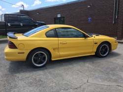 1994 Ford Mustang GT Auto - Yellow - Image 3